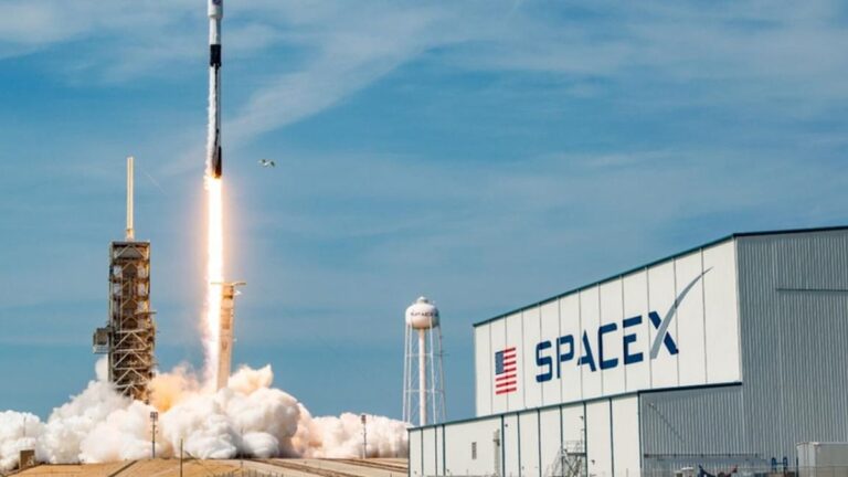 SpaceX Lança Novo Foguete em Março de 2024 e Revoluciona Exploração Espacial